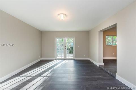 5821 W 3rd Ct, Hialeah, FL 33012 photo 23