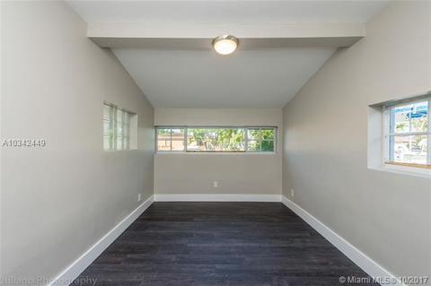 5821 W 3rd Ct, Hialeah, FL 33012 photo 34