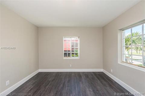 5821 W 3rd Ct, Hialeah, FL 33012 photo 11