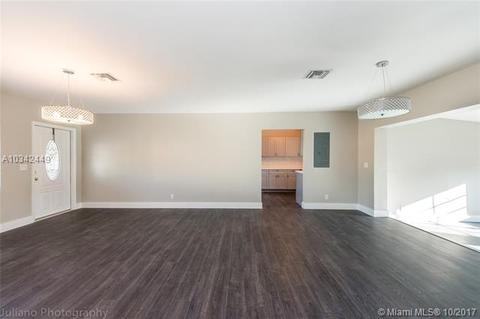 5821 W 3rd Ct, Hialeah, FL 33012 photo 20