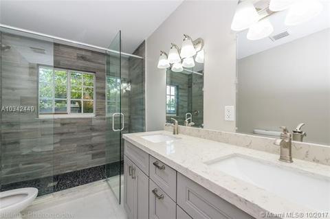 5821 W 3rd Ct, Hialeah, FL 33012 photo 29
