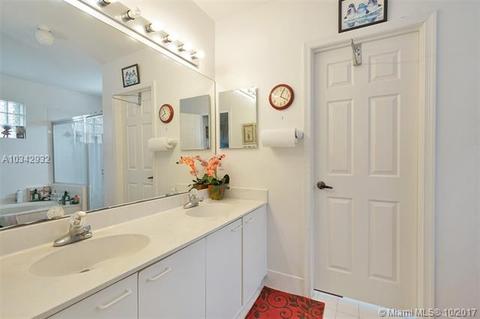 5801 S Sable Cir, Margate, FL 33063 photo 26