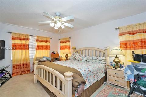 5801 S Sable Cir, Margate, FL 33063 photo 23