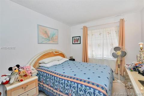 5801 S Sable Cir, Margate, FL 33063 photo 28