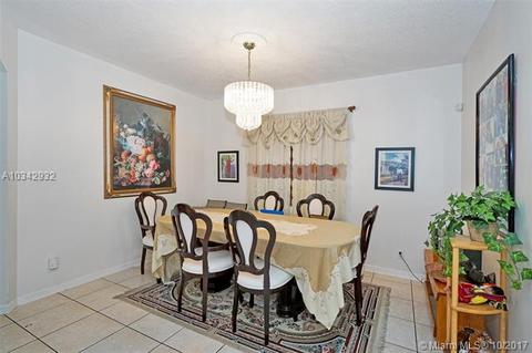 5801 S Sable Cir, Margate, FL 33063 photo 12