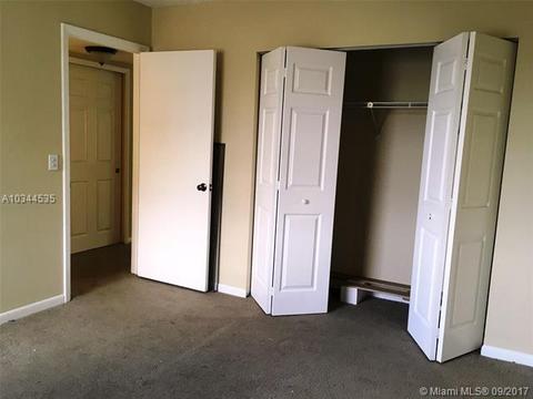 Undisclosed, Miami, FL 33179 photo 14