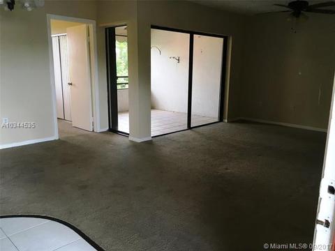 Undisclosed, Miami, FL 33179 photo 3