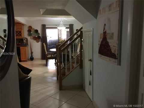 Undisclosed, Hialeah, FL 33016 photo 2