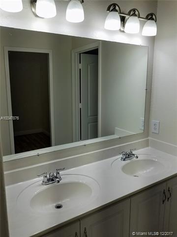 Undisclosed, Miami, FL 33185 photo 19