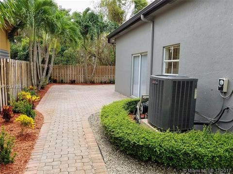 Undisclosed, Miami, FL 33185 photo 30