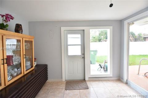 6920 W 10th Ave, Hialeah, FL 33014 photo 6