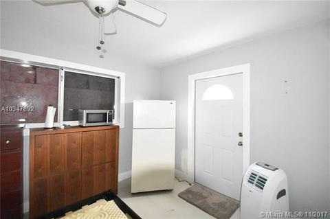 6920 W 10th Ave, Hialeah, FL 33014 photo 3