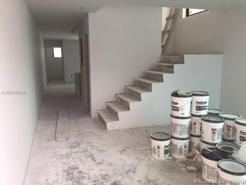 4364 E 10th Ave, Hialeah, FL 33013 photo 5