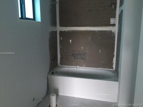 4364 E 10th Ave, Hialeah, FL 33013 photo 11