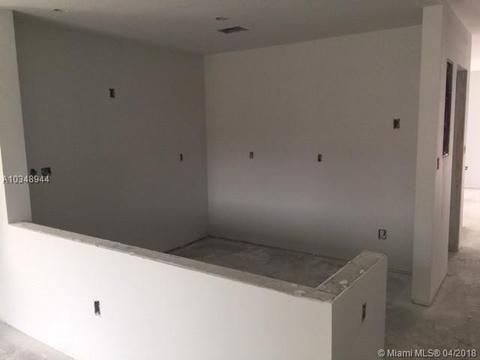 4364 E 10th Ave, Hialeah, FL 33013 photo 7
