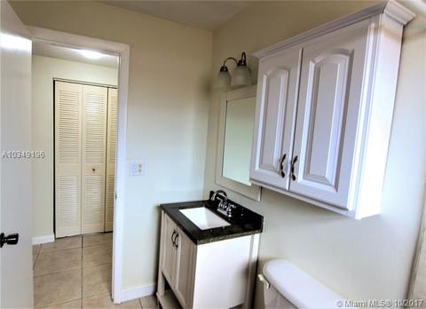 626 E 19th St, Hialeah, FL 33013 photo 16
