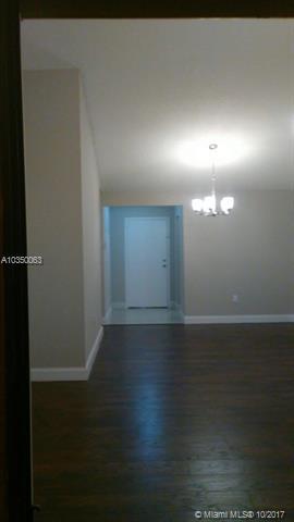4615 SW 143rd Pl, Miami, FL 33175 photo 2