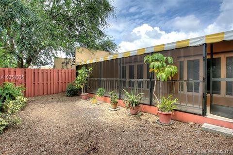 7126 Ballantrae Ct, Miami Lakes, FL 33014 photo 15