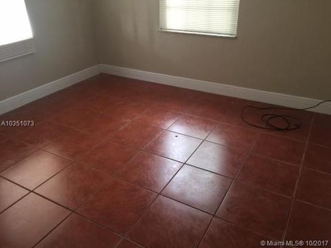 630 E 47th St, Hialeah, FL 33013 photo 3