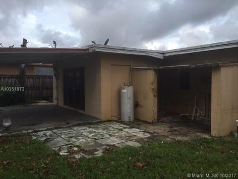 630 E 47th St, Hialeah, FL 33013 photo 11