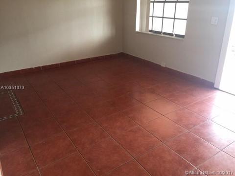 630 E 47th St, Hialeah, FL 33013 photo 2