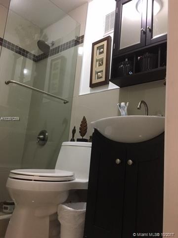 Undisclosed, Hialeah, FL 33015 photo 26