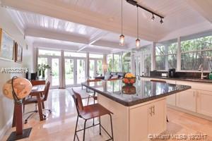 240 Hampton Ln, Key Biscayne, FL 33149 photo 7