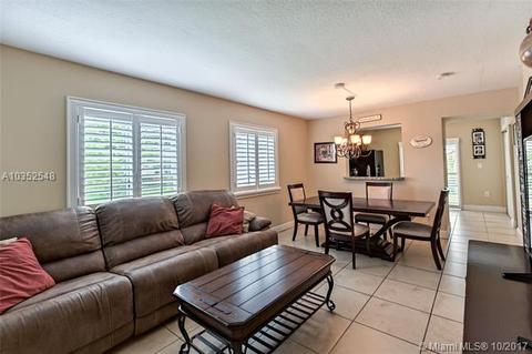 6235 SW 47th Mnr #101, Davie, FL 33314 photo 3