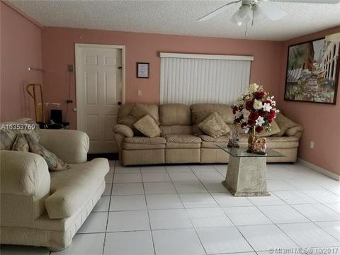 4020 E 3rd Ave, Hialeah, FL 33013 photo 10