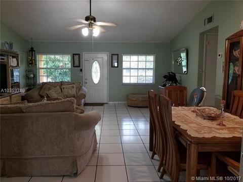 4020 E 3rd Ave, Hialeah, FL 33013 photo 8