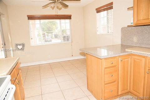 633 E 45th St, Hialeah, FL 33013 photo 12