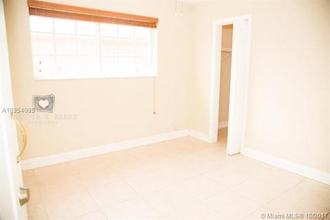 633 E 45th St, Hialeah, FL 33013 photo 18
