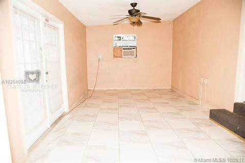633 E 45th St, Hialeah, FL 33013 photo 25