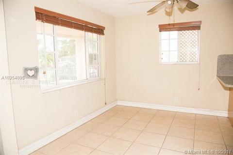 633 E 45th St, Hialeah, FL 33013 photo 9