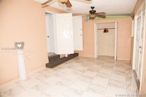 633 E 45th St, Hialeah, FL 33013 photo 23