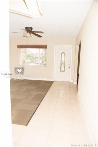 633 E 45th St, Hialeah, FL 33013 photo 8