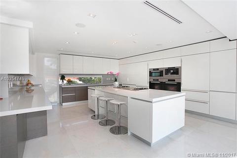 545 Glenridge Rd, Key Biscayne, FL 33149 photo 3
