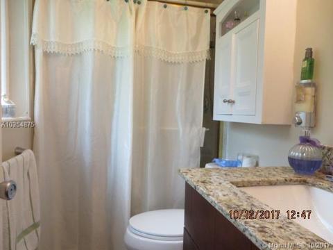 Undisclosed, Miami, FL 33183 photo 10