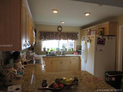 Undisclosed, Miami, FL 33183 photo 4