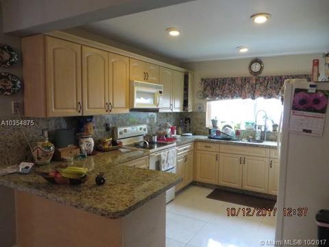 Undisclosed, Miami, FL 33183 photo 3