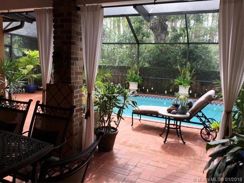 7340 Sabal Dr, Miami Lakes, FL 33014 photo 16