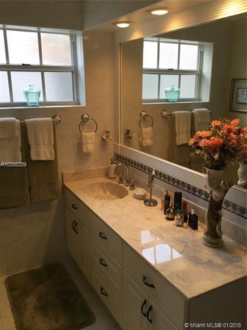 7340 Sabal Dr, Miami Lakes, FL 33014 photo 28