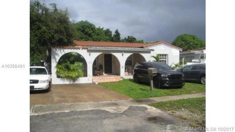 165 W 37th St, Hialeah, FL 33012 photo 1