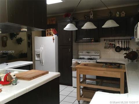 492 SE 6th St, Hialeah, FL 33010 photo 11