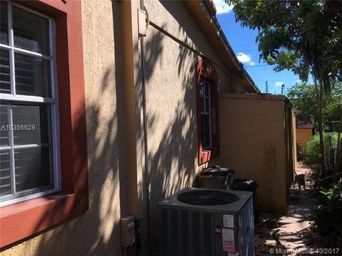 492 SE 6th St, Hialeah, FL 33010 photo 9