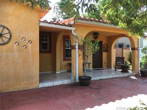 492 SE 6th St, Hialeah, FL 33010 photo 1