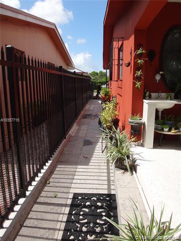 4655 E 8 Ave, Hialeah, FL 33013 photo 4