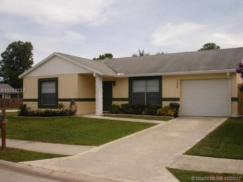 108 Chadwick Dr, Jupiter, FL 33458 photo 1