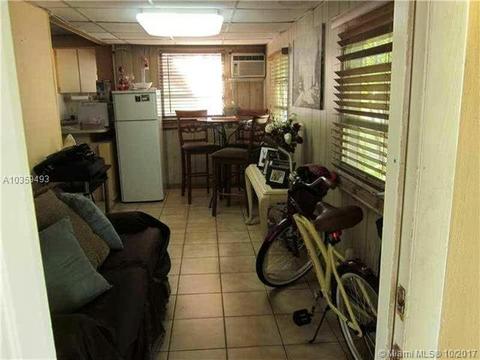 891 W 66, Hialeah, FL 33012 photo 5