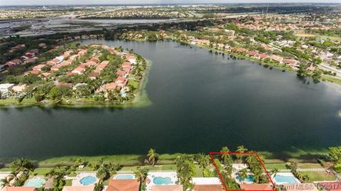 8765 NW 189th Ter, Hialeah, FL 33018 photo 23